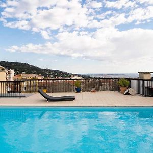 Adonis Cannes